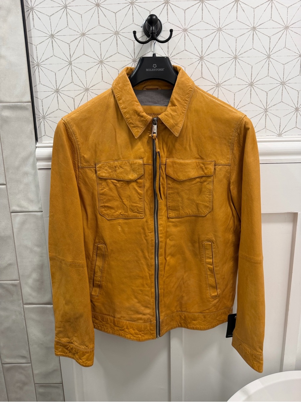NWT Milestone 2025 Handcrafted Leather Jacket Mustard Gold – EU 50 / US Medium